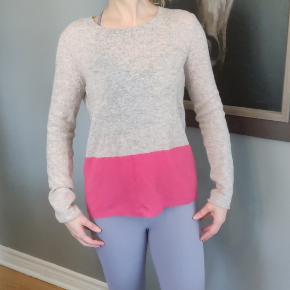 Cashmere sweater - Picture 3 of 3